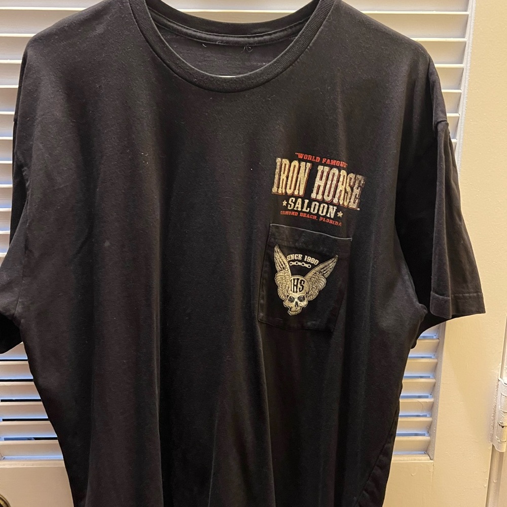 Iron Horse Salon, Black.